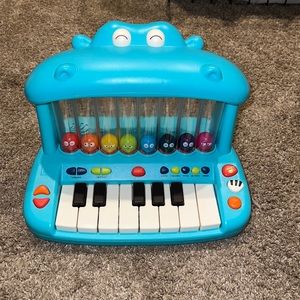 Land of B hippo piano toy